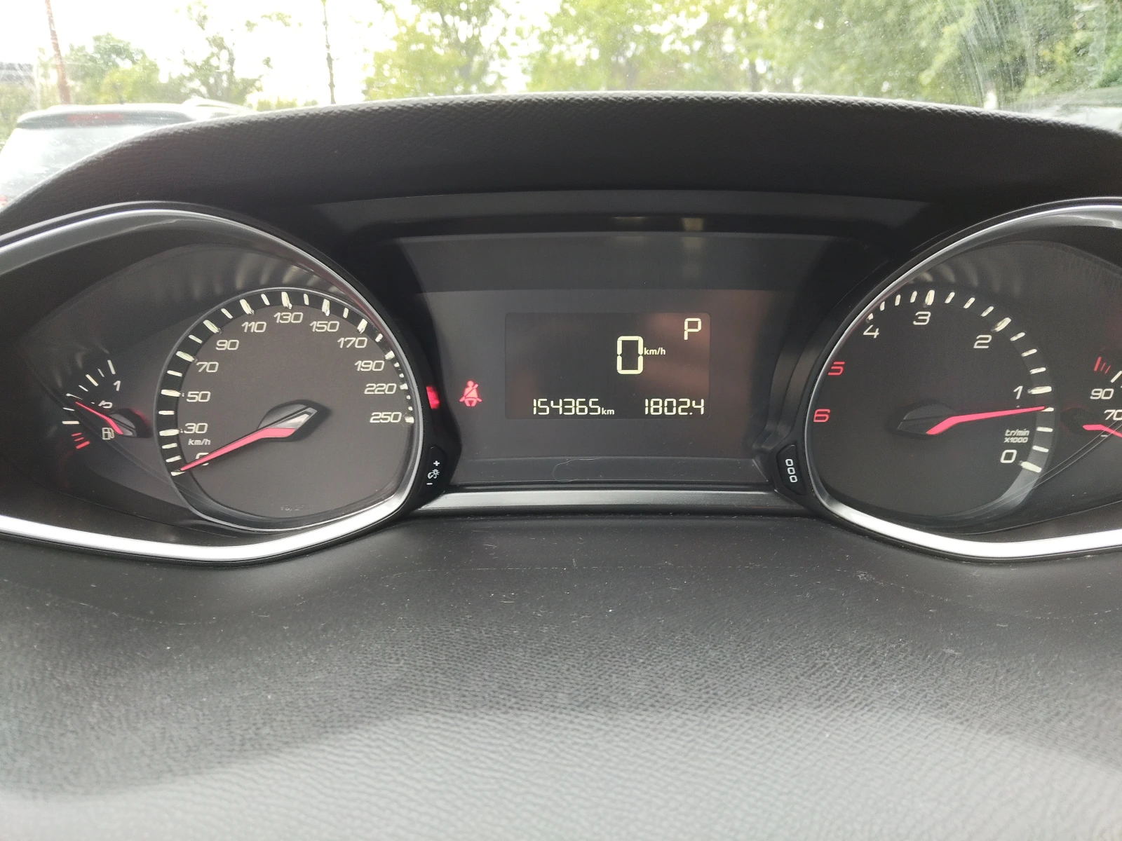 Peugeot 308 1, 6d 120ps AUTOMATIC, снимка 10 - Автомобили и джипове - 54626910
