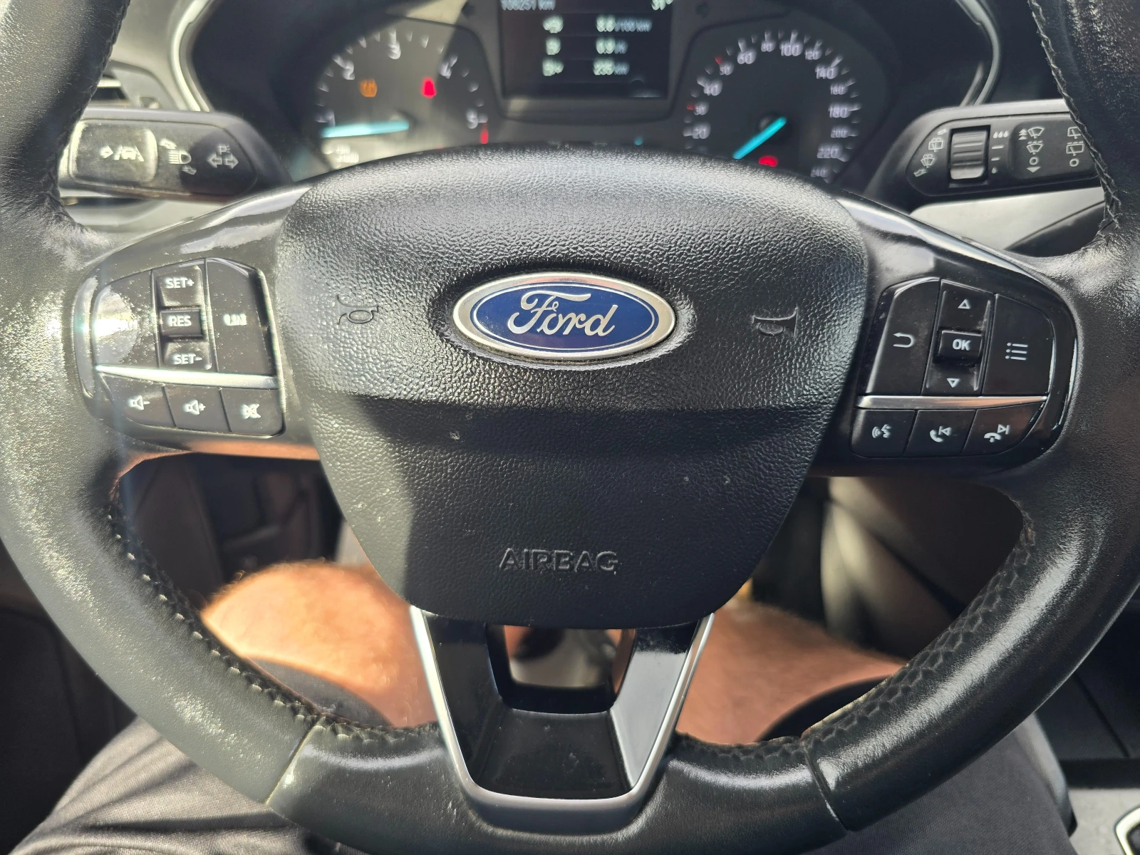 Ford Focus 1.5TDCI-95k.c-EURO6, снимка 17 - Автомобили и джипове - 55207480