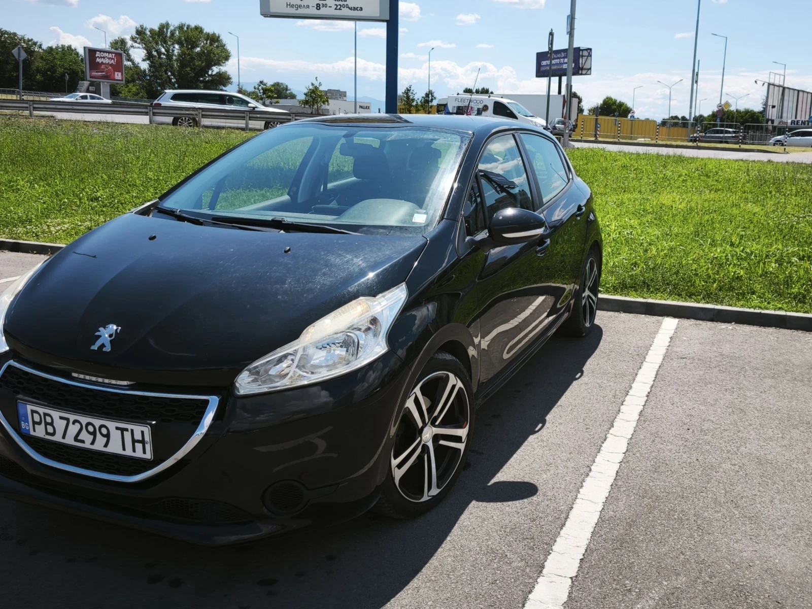 Peugeot 208 1.6 hdi, снимка 2 - Автомобили и джипове - 55218458