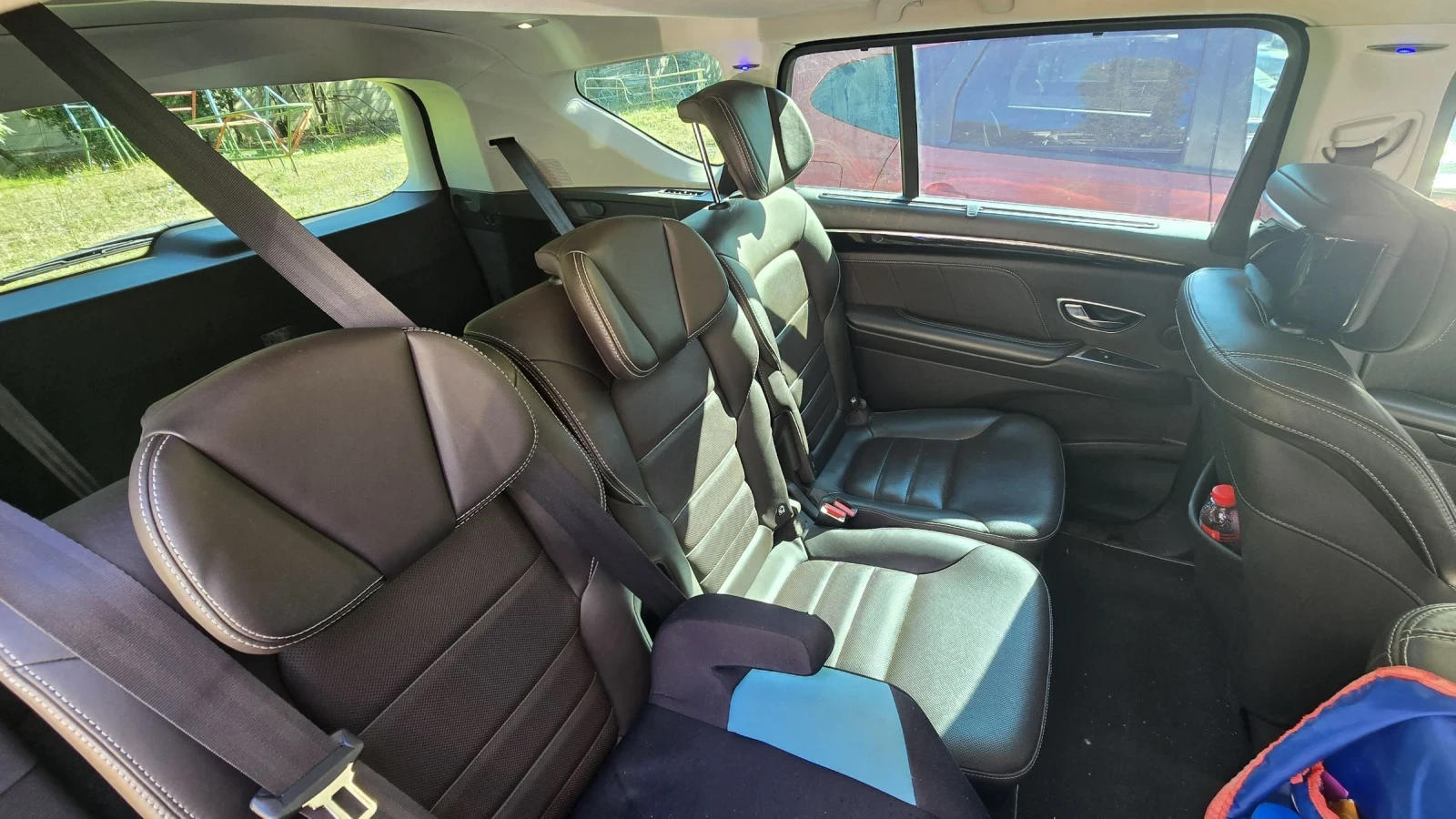 Renault Espace V Initiale Paris 1.6dci, снимка 13 - Автомобили и джипове - 55577619