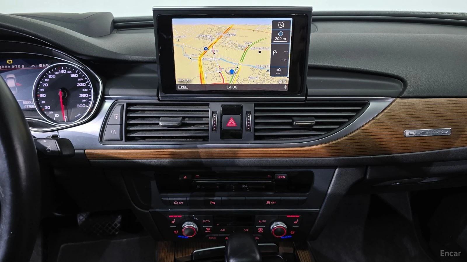 Audi A6 3.0TDI* QUATTRO* ПОДГРЕВ* ОБДУХВАНЕ* ШИБИДАХ* КАМЕ, снимка 12 - Автомобили и джипове - 55655928