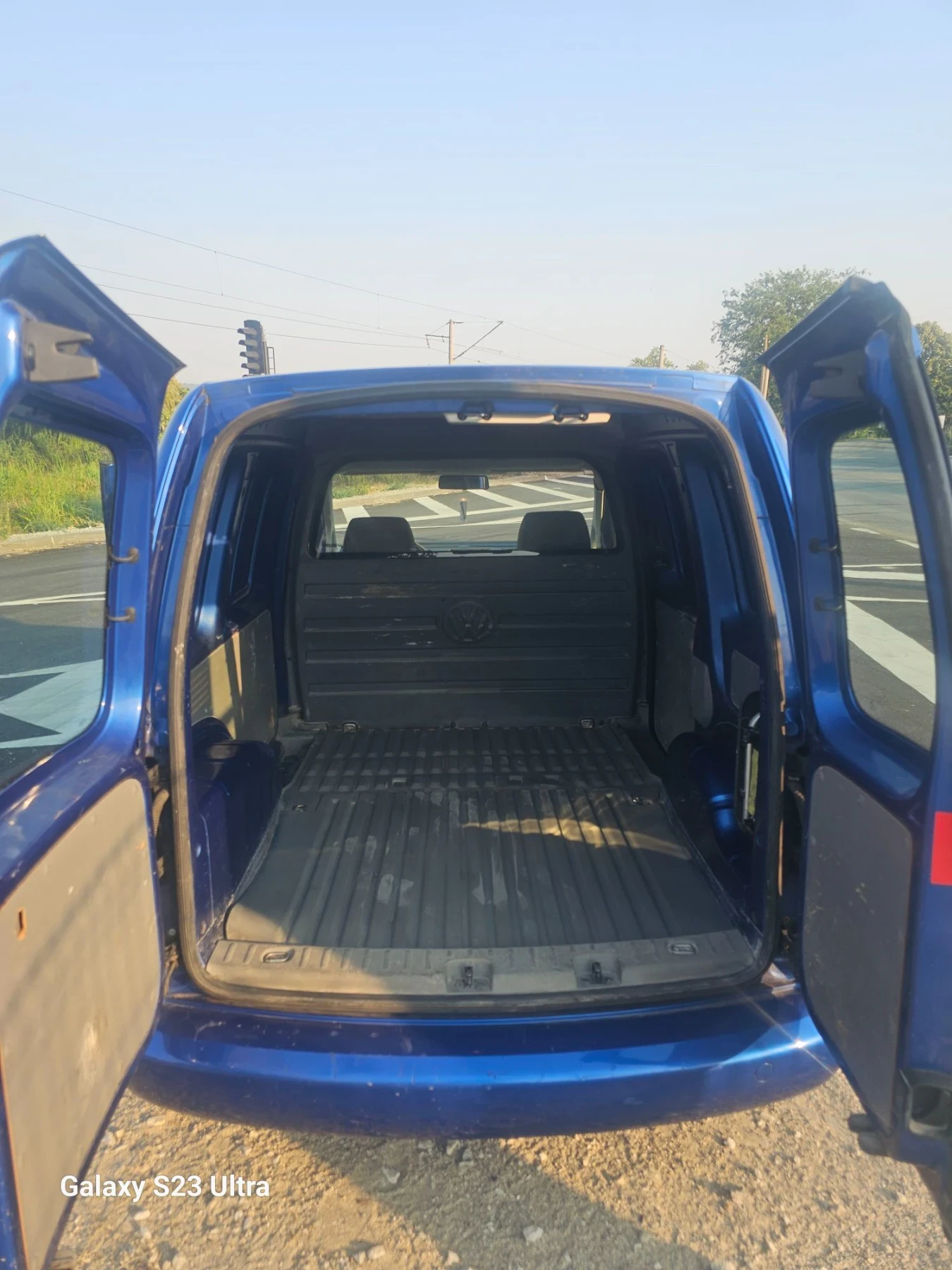 VW Caddy 1.9TDi 105ks 2007, снимка 11 - Автомобили и джипове - 55709827