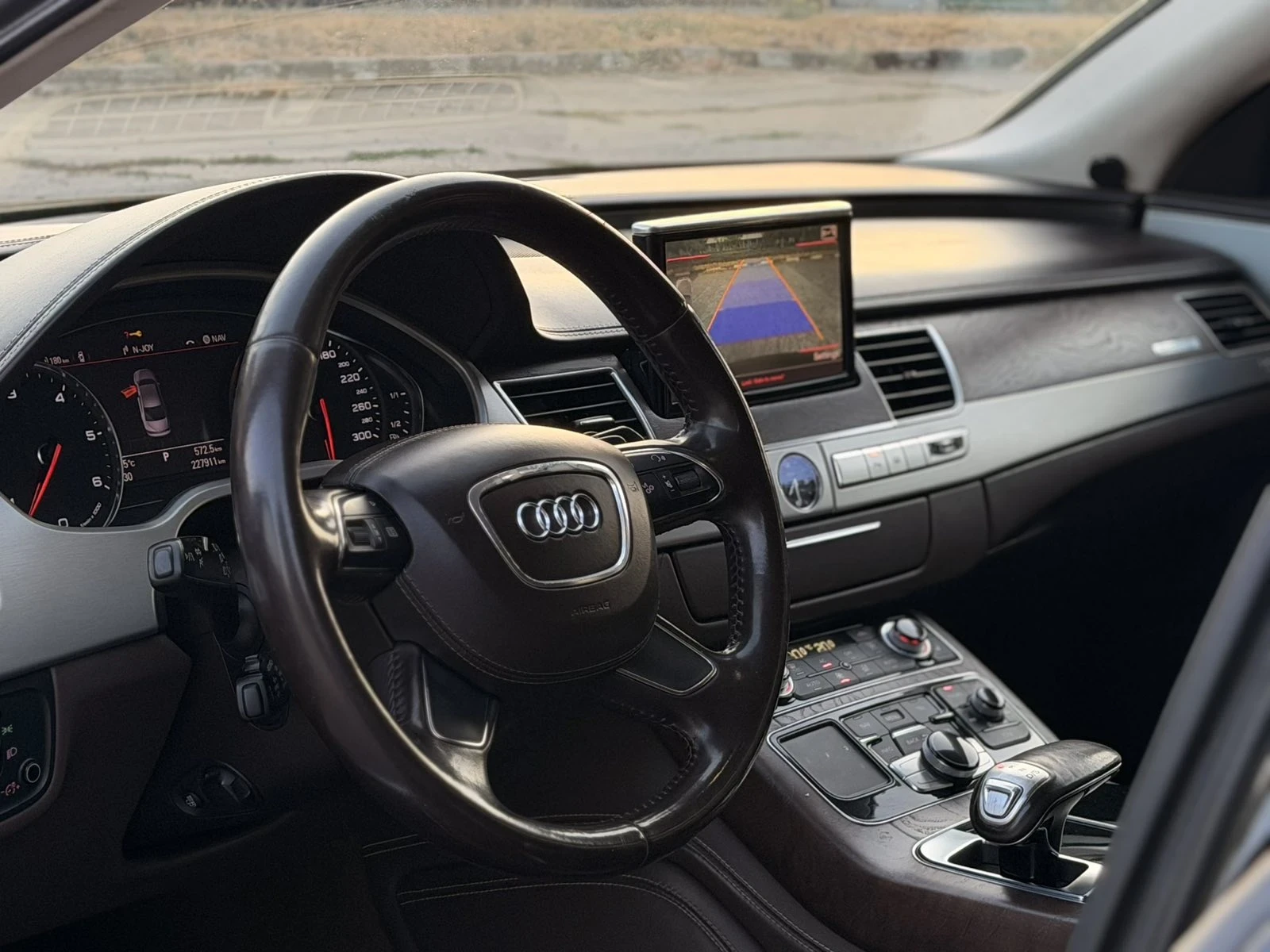 Audi A8 4.2TDI, снимка 12 - Автомобили и джипове - 55891244
