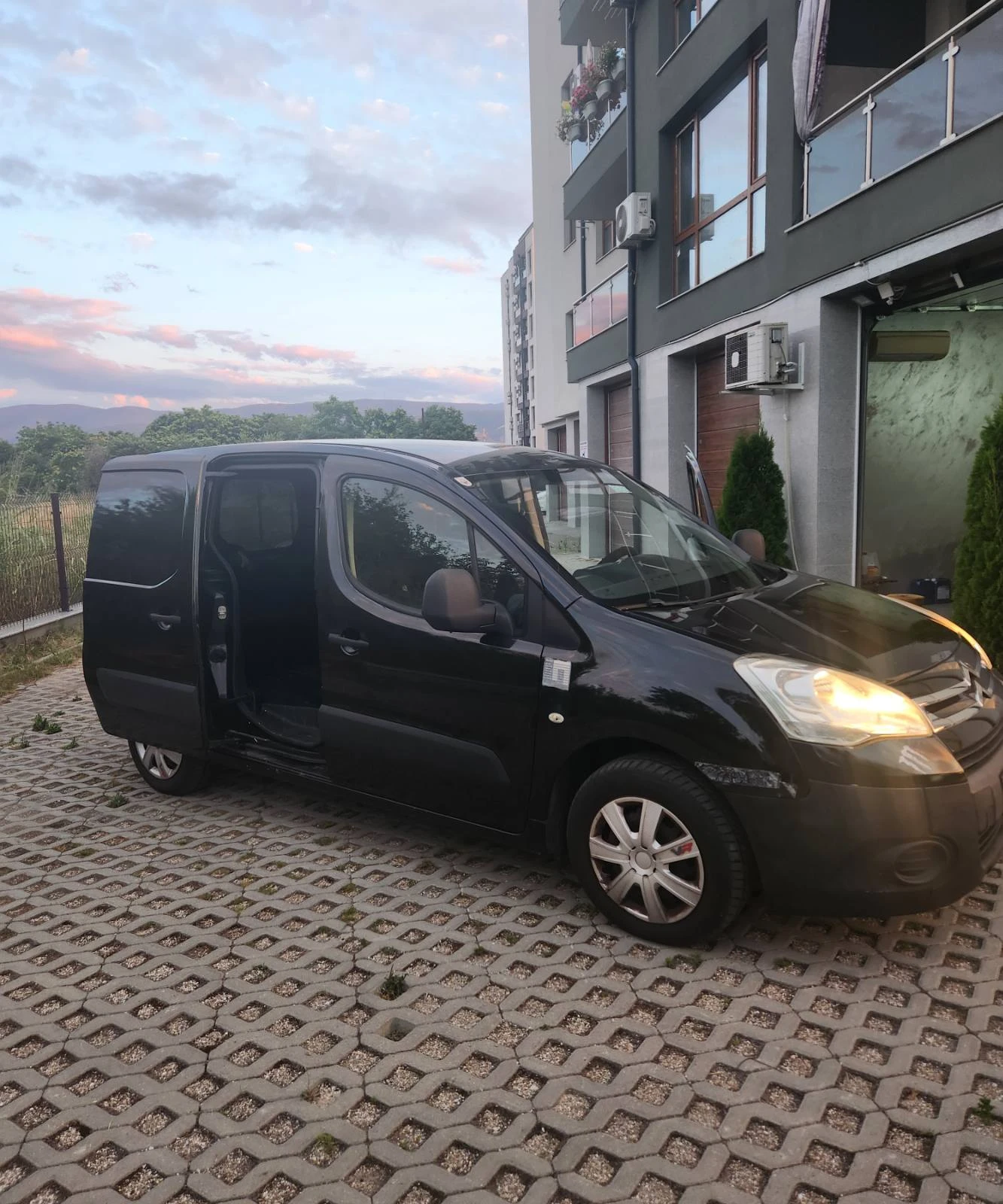 Citroen Berlingo 1.6HDI 90hp Clima-TOP