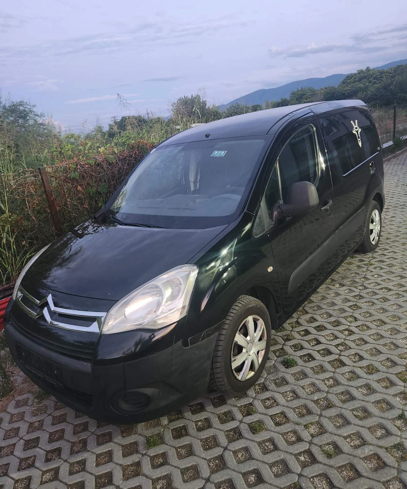Citroen Berlingo 1.6HDI 90hp Clima-TOP, снимка 16 - Автомобили и джипове - 55894751