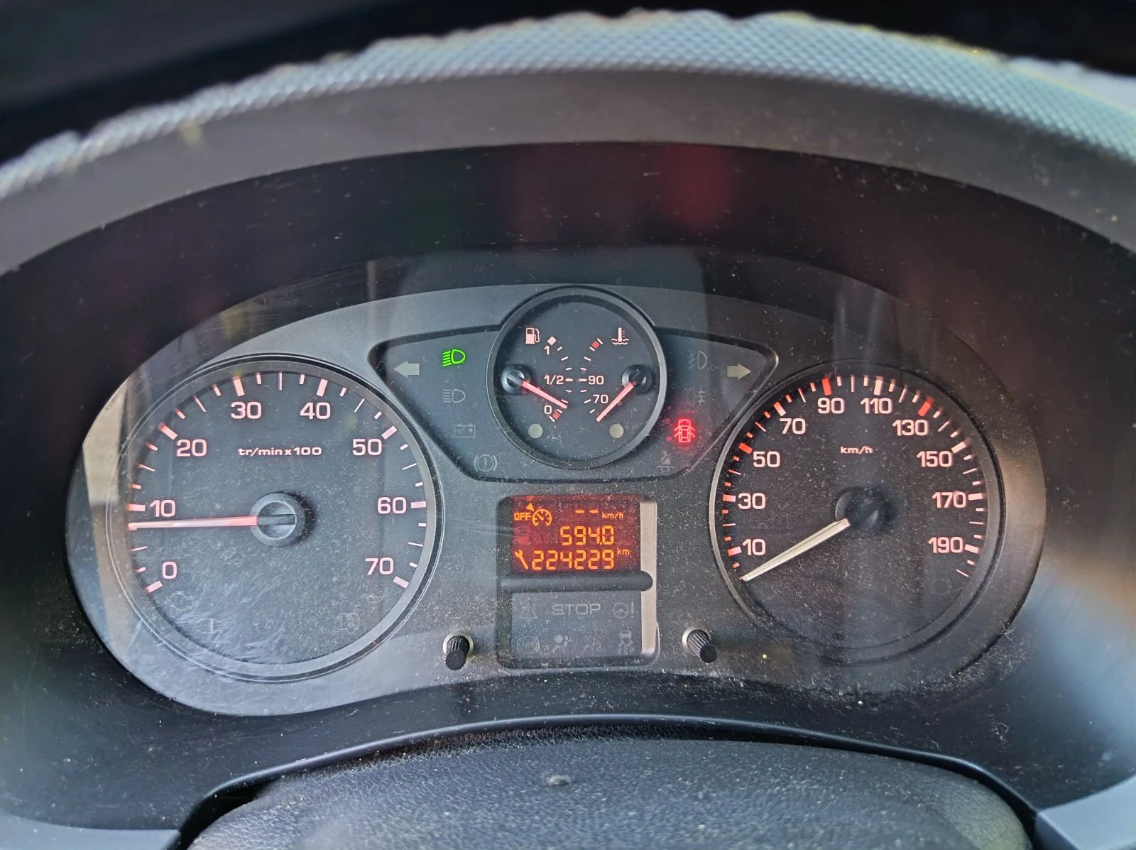 Citroen Berlingo 1.6HDI 90hp Clima-TOP, снимка 2 - Автомобили и джипове - 55894751