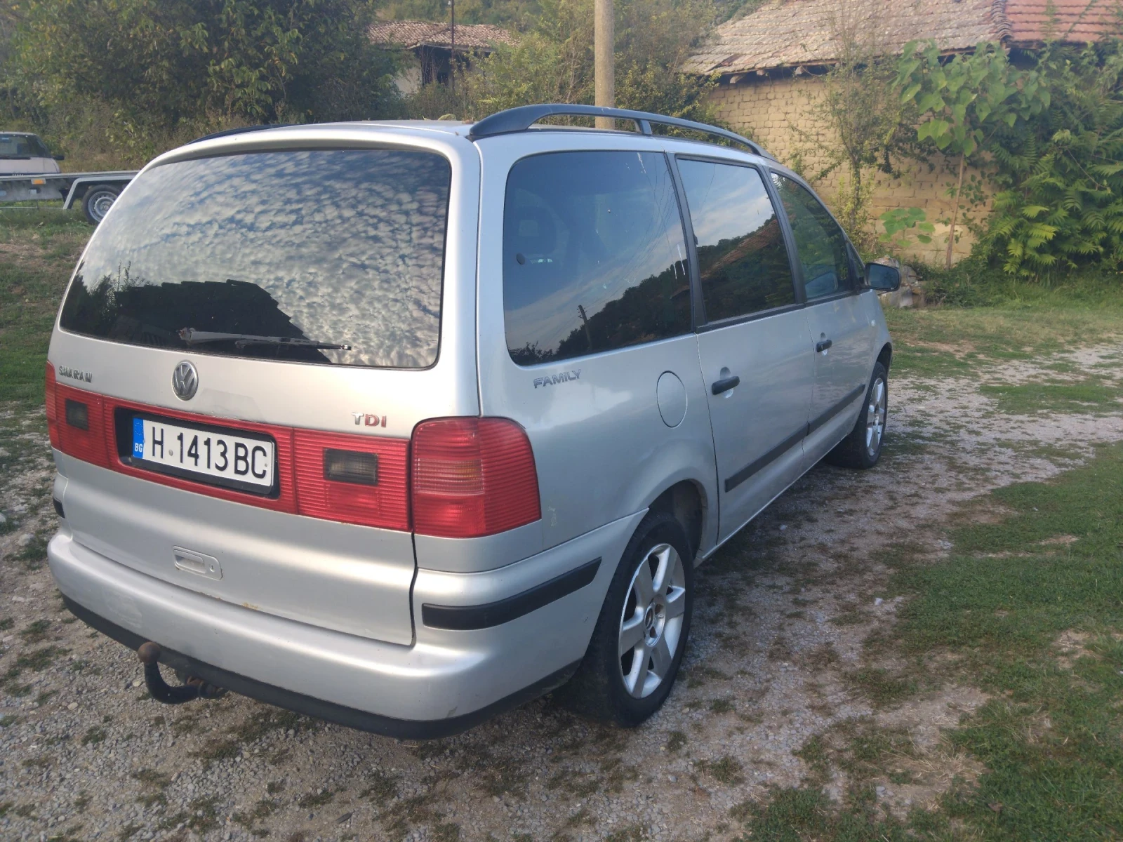 VW Sharan 1.9tdi, снимка 2 - Автомобили и джипове - 56226339