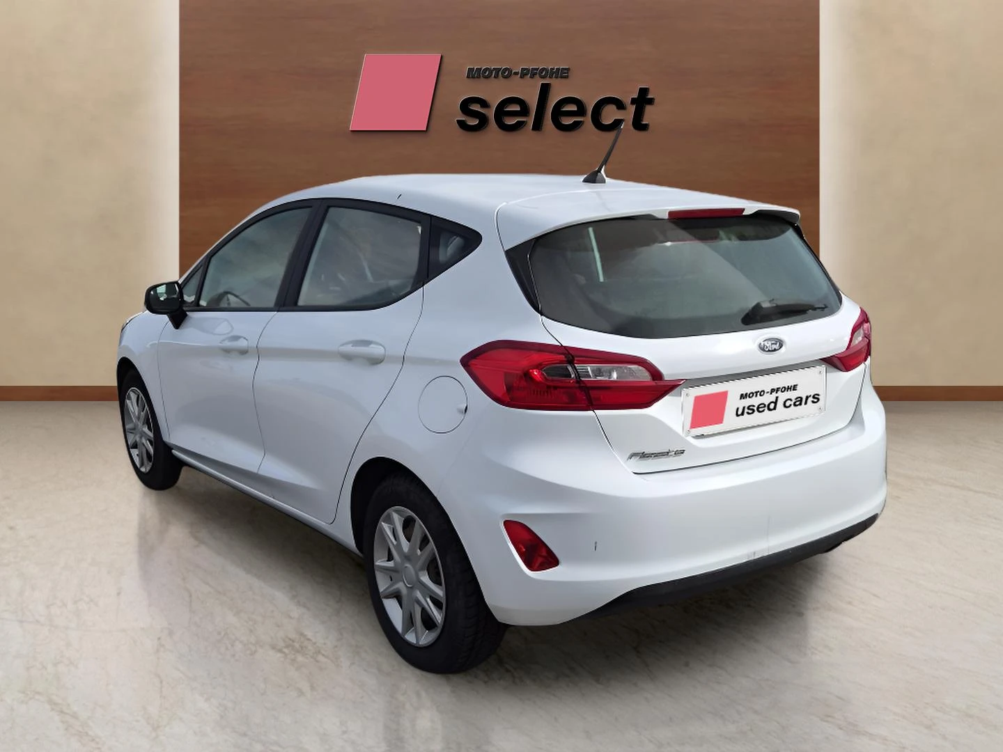 Ford Fiesta 1.1, снимка 7 - Автомобили и джипове - 56301156