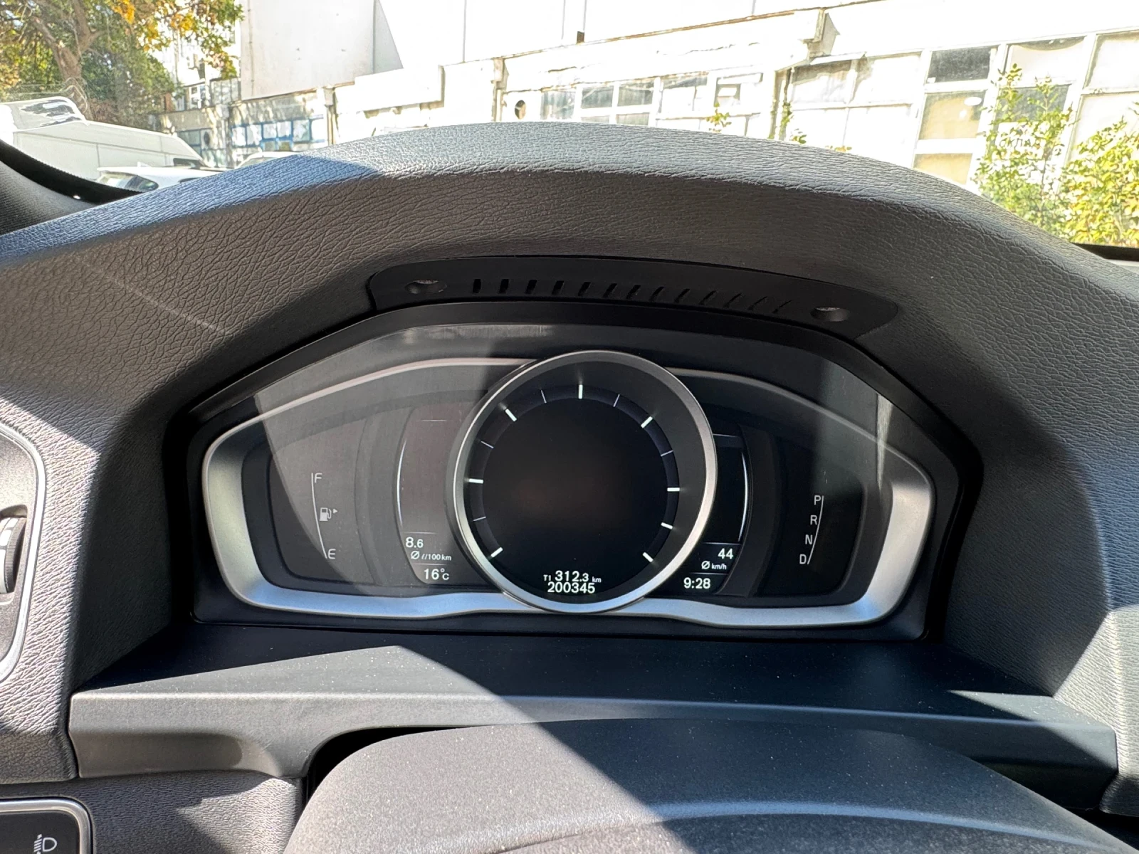 Volvo V60 Cross Country, снимка 8 - Автомобили и джипове - 56308224