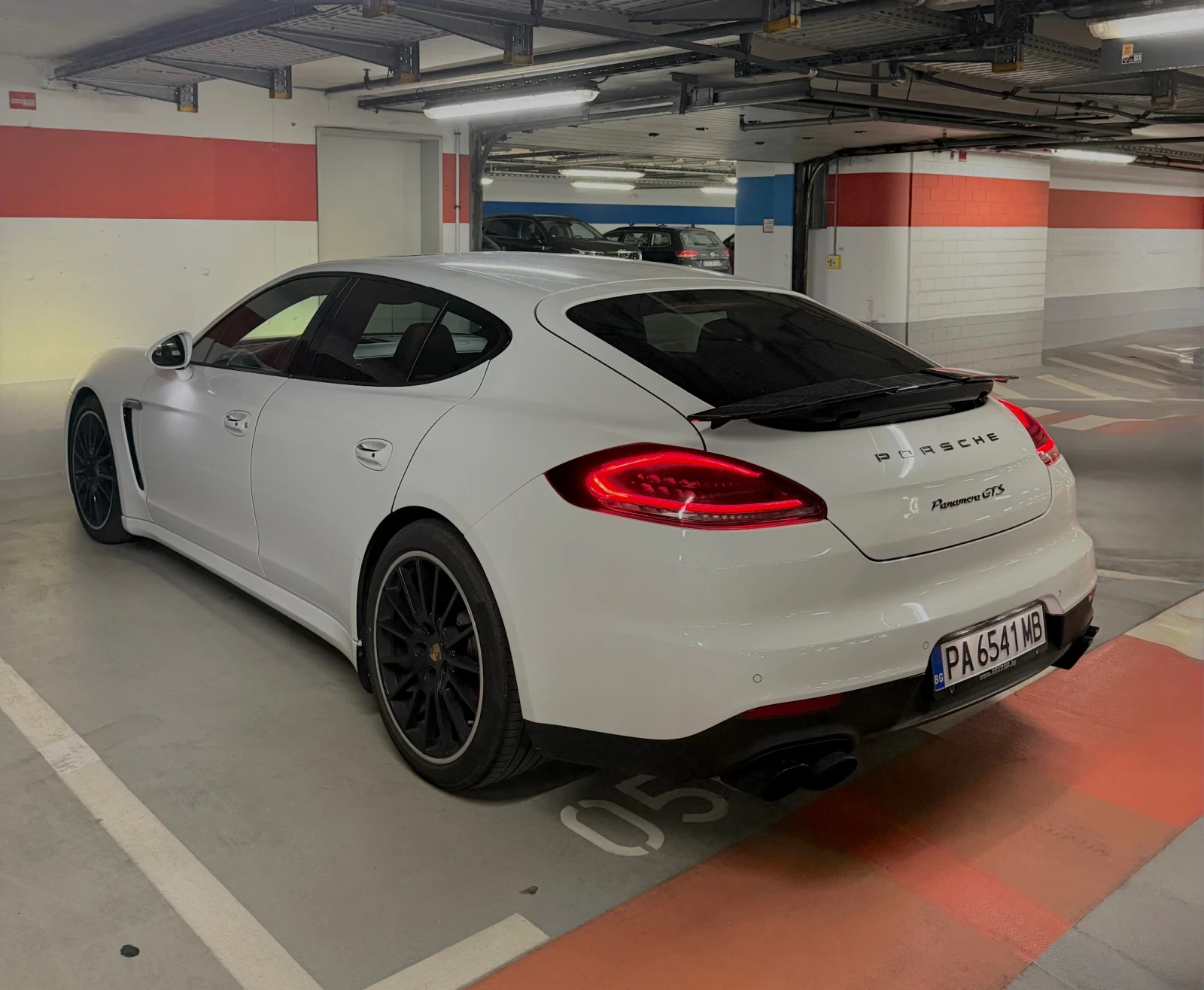 Porsche Panamera GTS 4.8 V8   PDK   4x4 ������ | Mobile.bg � ����������� 9
