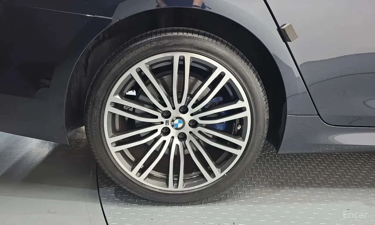 BMW 540 xDrive M Sport Plus/���������/360/�����/������� | Mobile.bg � ����������� 5