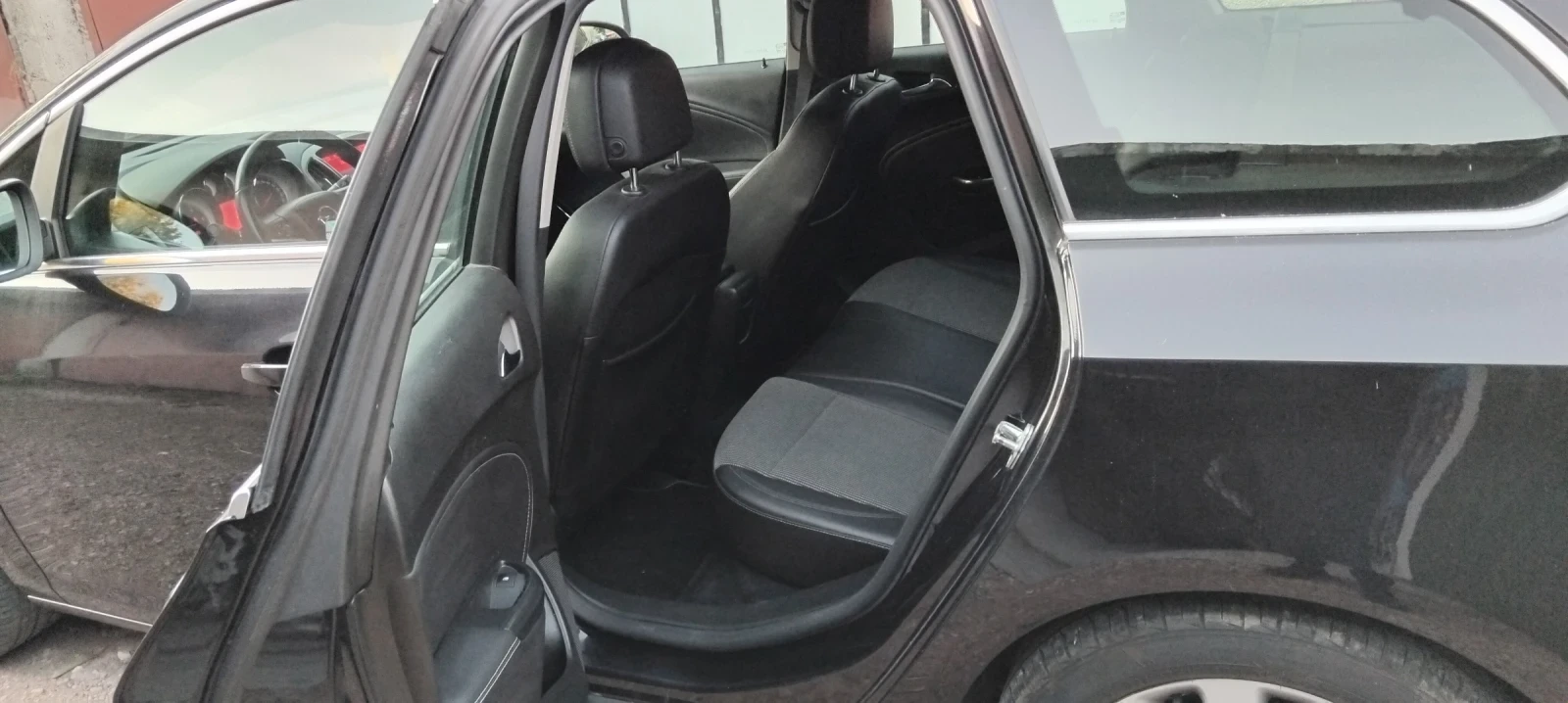Opel Astra 1.7 125к.с., снимка 9 - Автомобили и джипове - 56692217