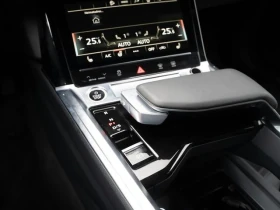 Audi Q8 55 E-TRON/S-LINE/QUATTRO/SPORTBACK/, снимка 14