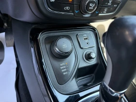 Jeep Compass реални км/ГАРАНЦИЯ, снимка 13