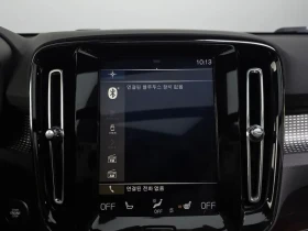 Volvo XC40 T4 R-Design, снимка 15