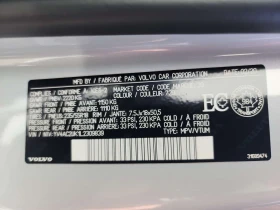 Volvo XC40 * T4 AWD Momentum * CARFAX * КАМЕРА * NAVI - 19600 € / 38334.27 лв. - 23916630 13