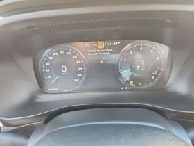 Volvo XC40 * T4 AWD Momentum * CARFAX * КАМЕРА * NAVI - 19600 € / 38334.27 лв. - 23916630 8