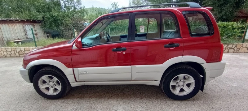 Suzuki Grand vitara 2.0i/128k.4x4, снимка 6 - Автомобили и джипове - 52343669