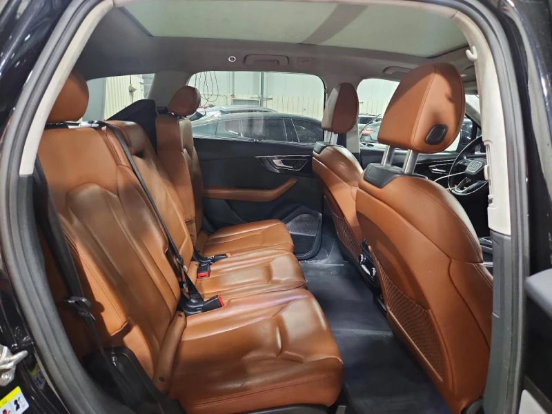 Audi Q7 PRESTIGE / МАСАЖ / ПОДГРЕВИ / ОБДУХВАНЕ / ПАНОРАМА, снимка 11 - Автомобили и джипове - 53478138