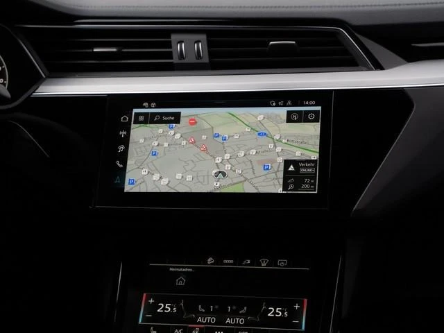 Audi Q8 55 E-TRON/S-LINE/QUATTRO/SPORTBACK/, снимка 12 - Автомобили и джипове - 53342841