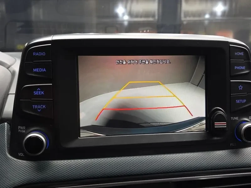 Hyundai Kona 1.6, снимка 15 - Автомобили и джипове - 54627056