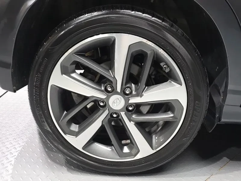 Hyundai Kona 1.6, снимка 5 - Автомобили и джипове - 54627056