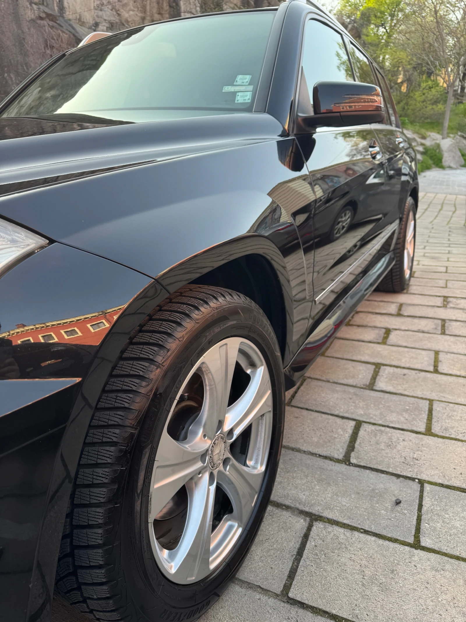Mercedes-Benz GLK 350 - изображение 3