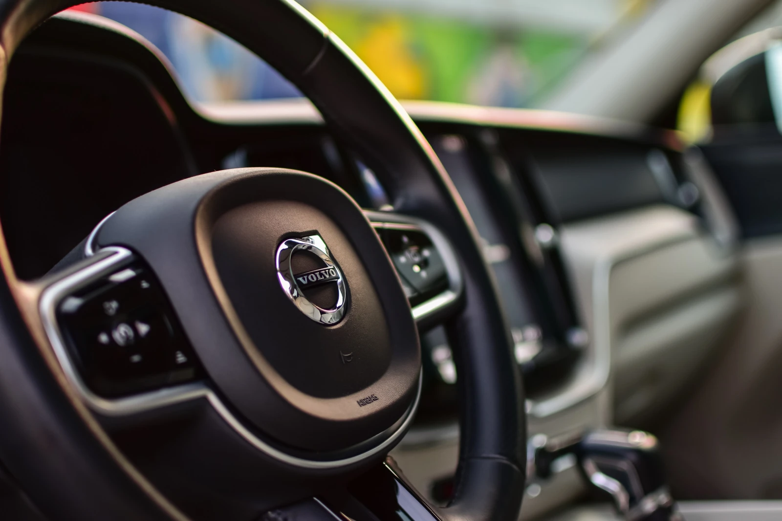 Volvo XC60 D4 INSCRIPTION| POLESTAR| harmon/kardon| Head-Up - изображение 10