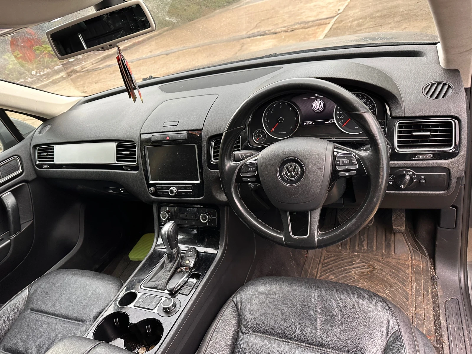 VW Touareg 3.0tdi 240 - изображение 8
