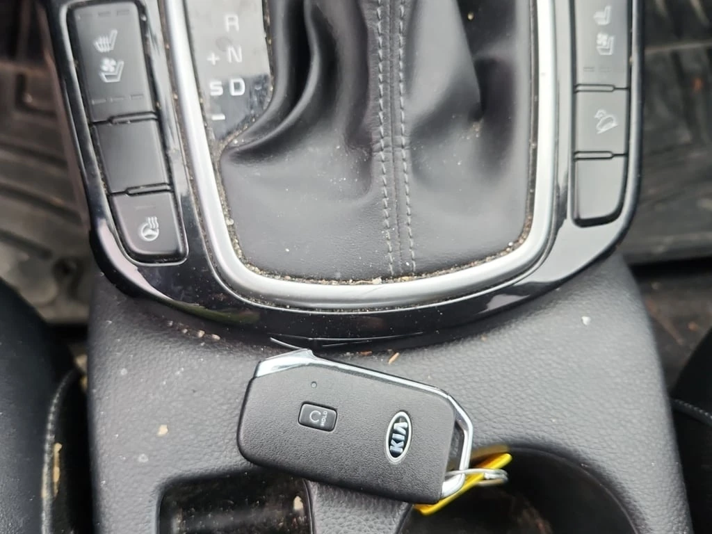 Kia Seltos * EX PREMIUM * CARFAX * ЦЕНА ДО БЪЛГАРИЯ - изображение 8