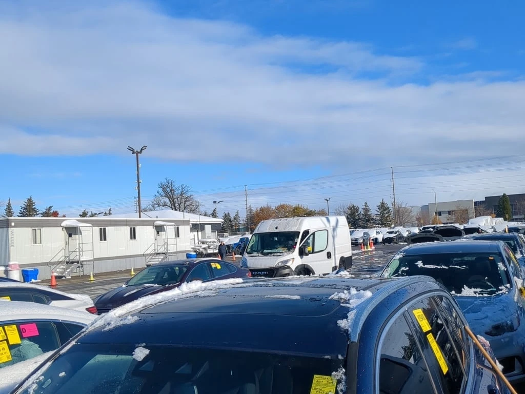 BMW X3 * XDRIVE30I * CARFAX *    | Mobile.bg   15