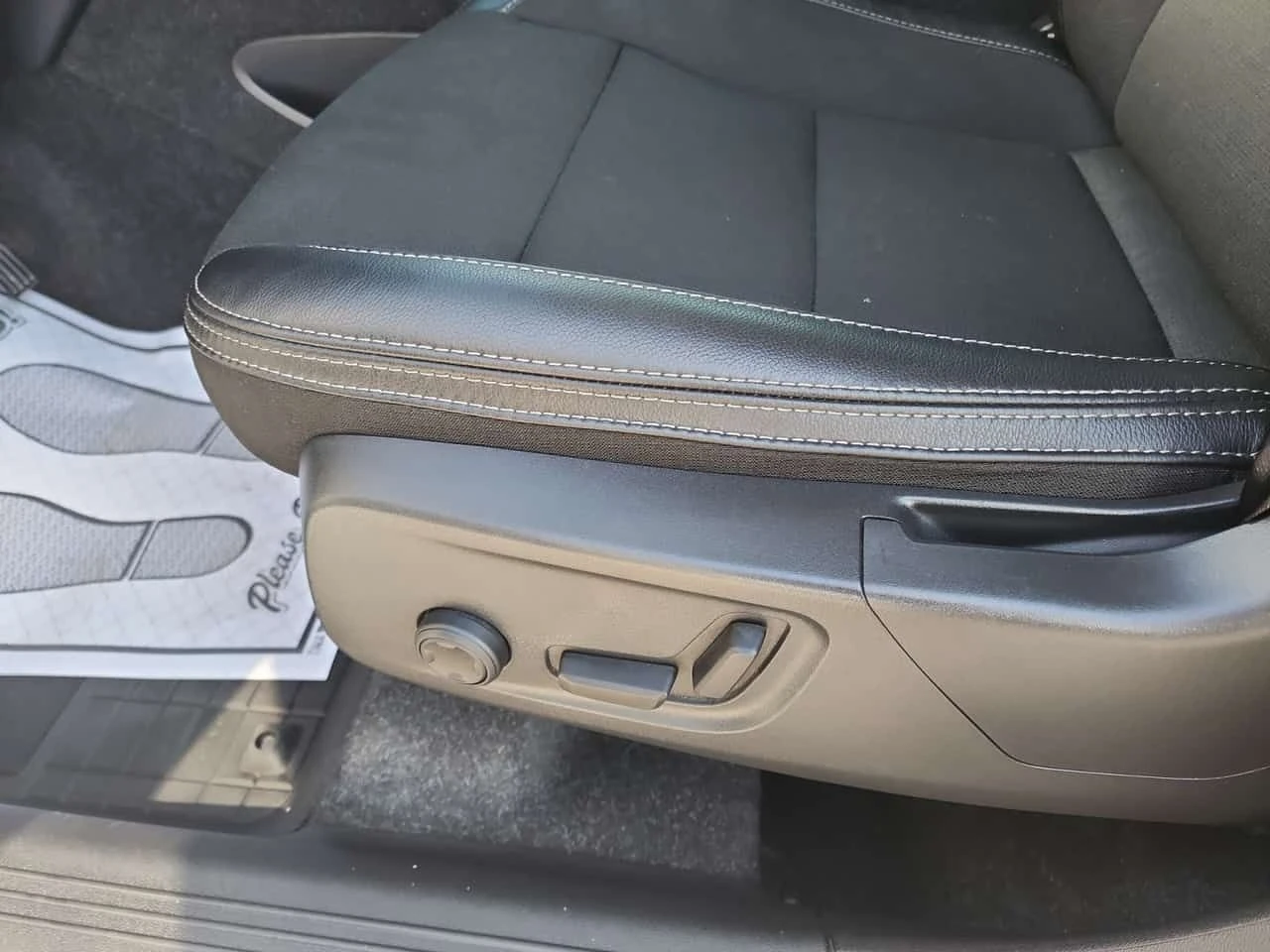 Volvo XC40 * T4 AWD Momentum * CARFAX * ������ * NAVI | Mobile.bg � ����������� 11