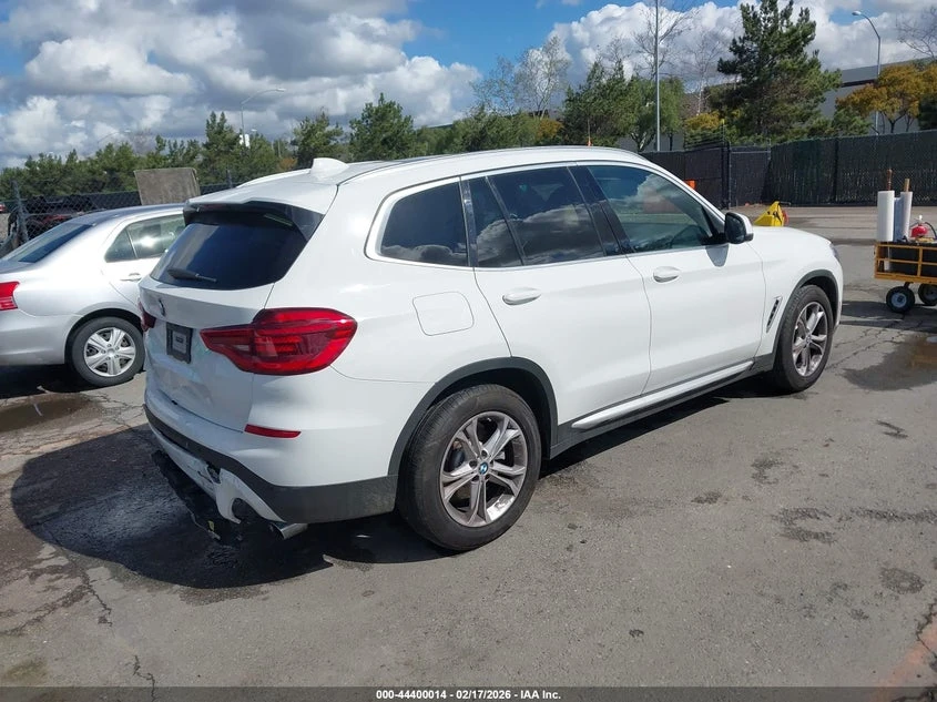 BMW X3 2.0l Sdrive30I, снимка 4 - Автомобили и джипове - 53955875
