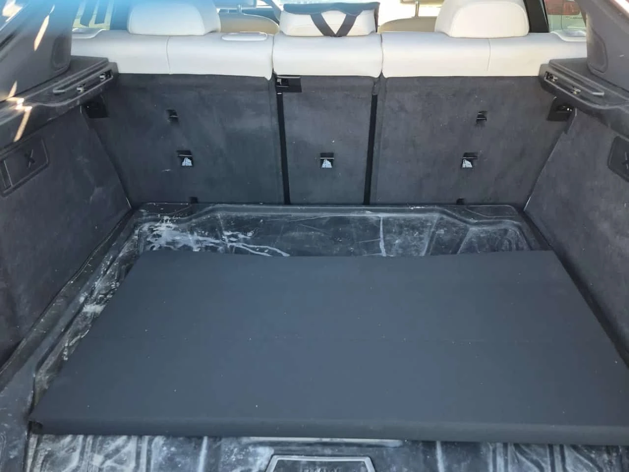 BMW X6 * M60I XDRIVE * CARFAX * БЕЗ ПЪРВОНАЧАЛНА ВНОСКА, снимка 14 - Автомобили и джипове - 54132055