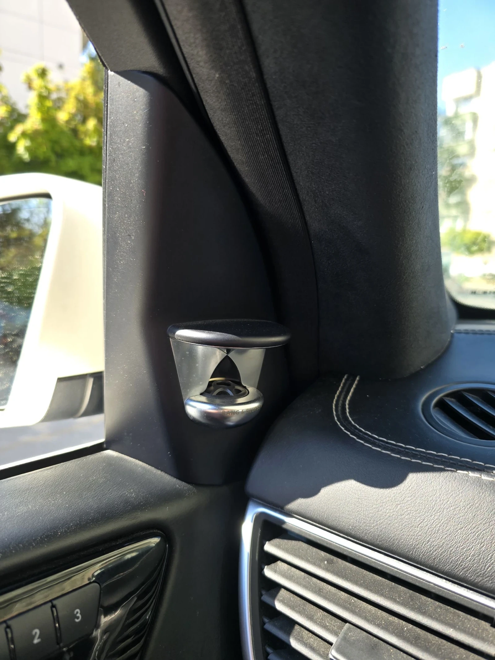 Mercedes-Benz GL 550, снимка 12 - Автомобили и джипове - 54312359