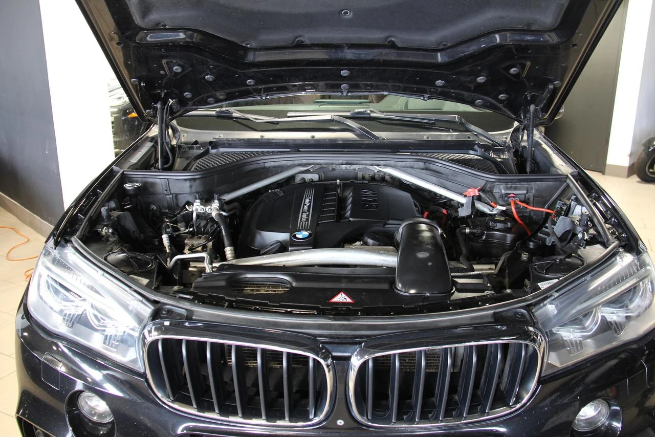 BMW X5 xDrive35i M-Sport, снимка 12 - Автомобили и джипове - 54336189