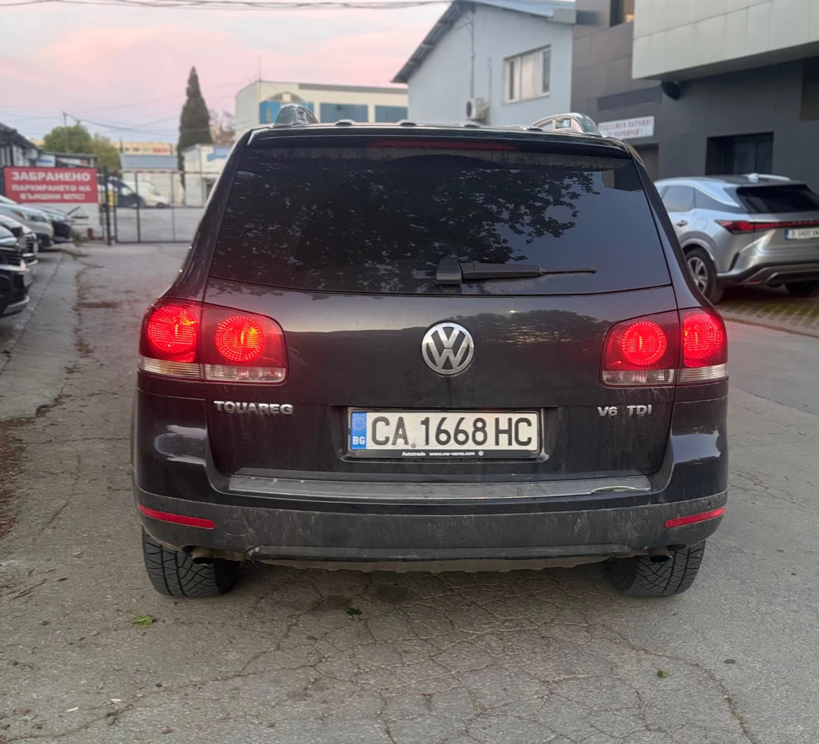 VW Touareg, снимка 4 - Автомобили и джипове - 54556365