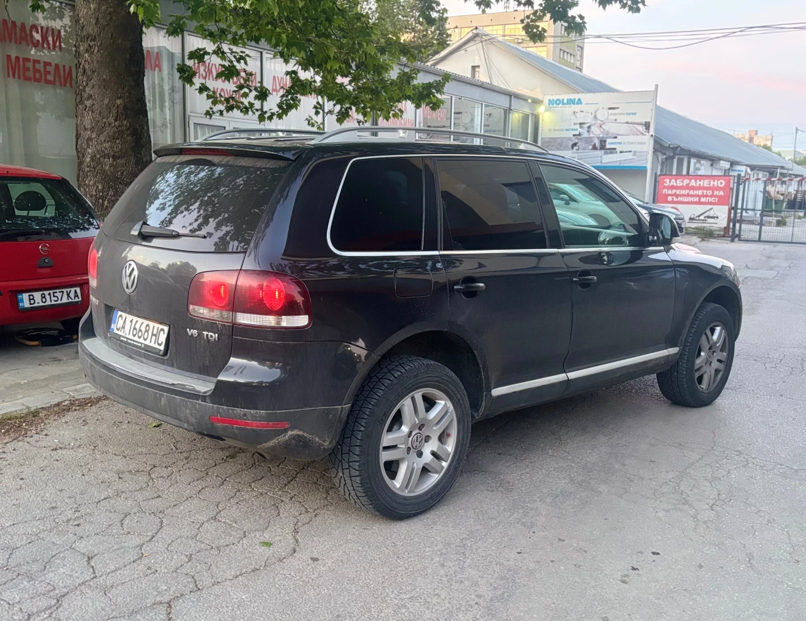 VW Touareg, снимка 5 - Автомобили и джипове - 54556365