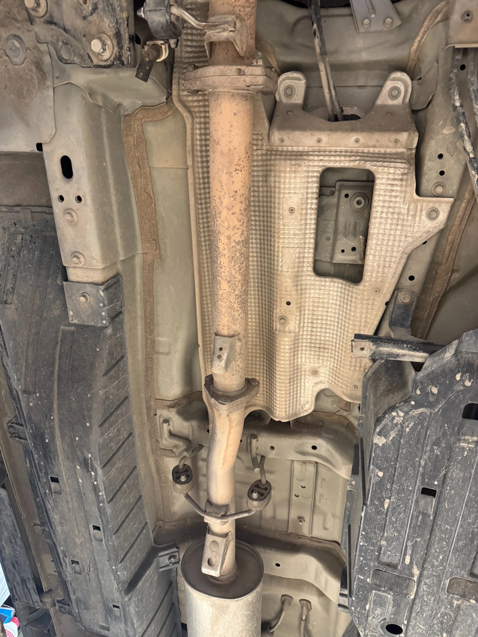 Honda Cr-v 1.6 I-DTEC, снимка 16 - Автомобили и джипове - 54637759