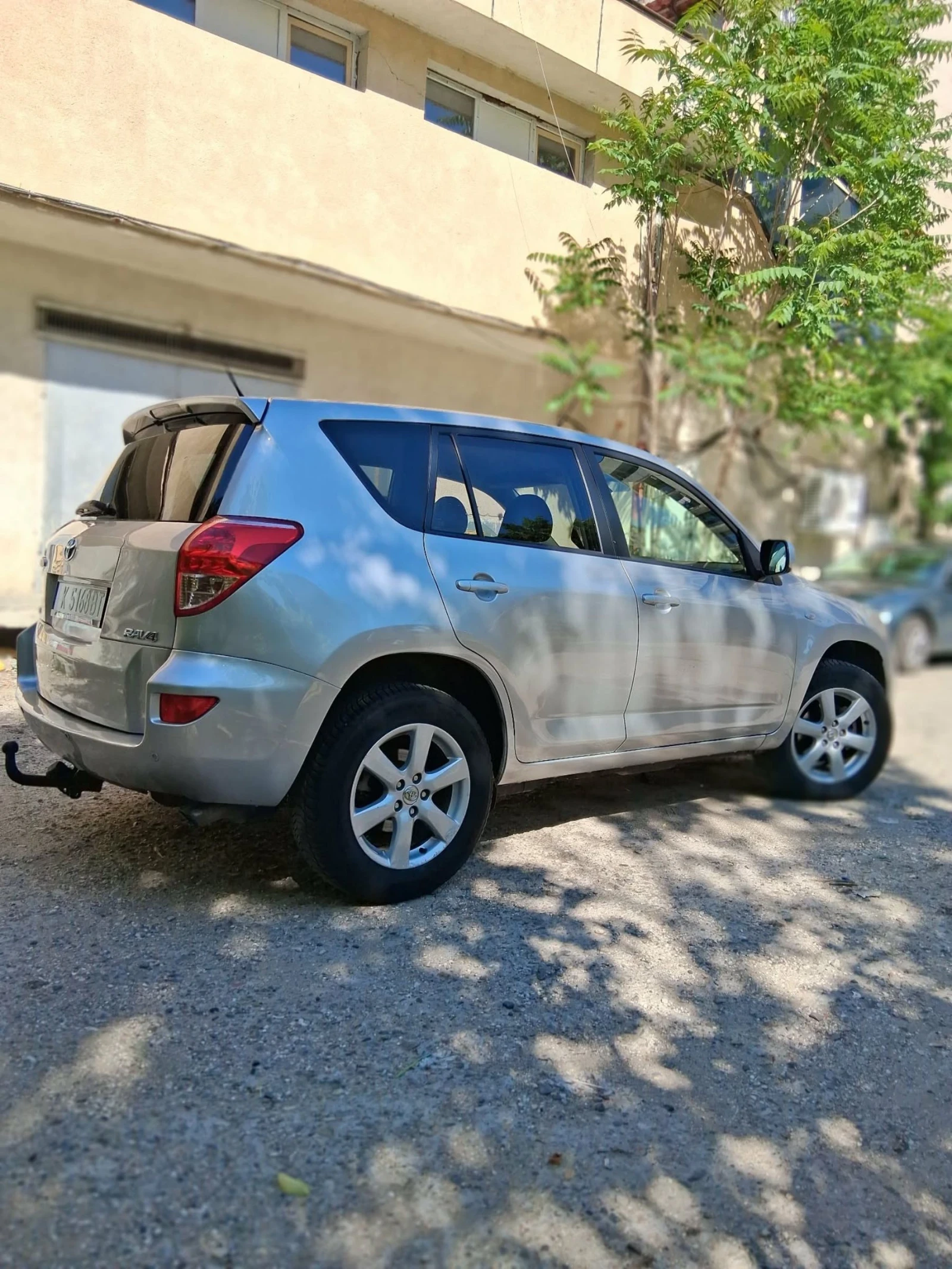 Toyota Rav4, снимка 8 - Автомобили и джипове - 54725853