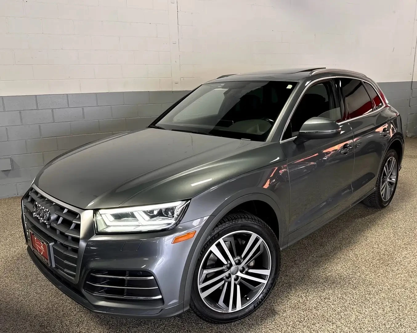 Audi Q5 PROGRESSIV S LINE ЦЕНА ДО БЪЛГАРИЯ АВТОКРЕДИТ