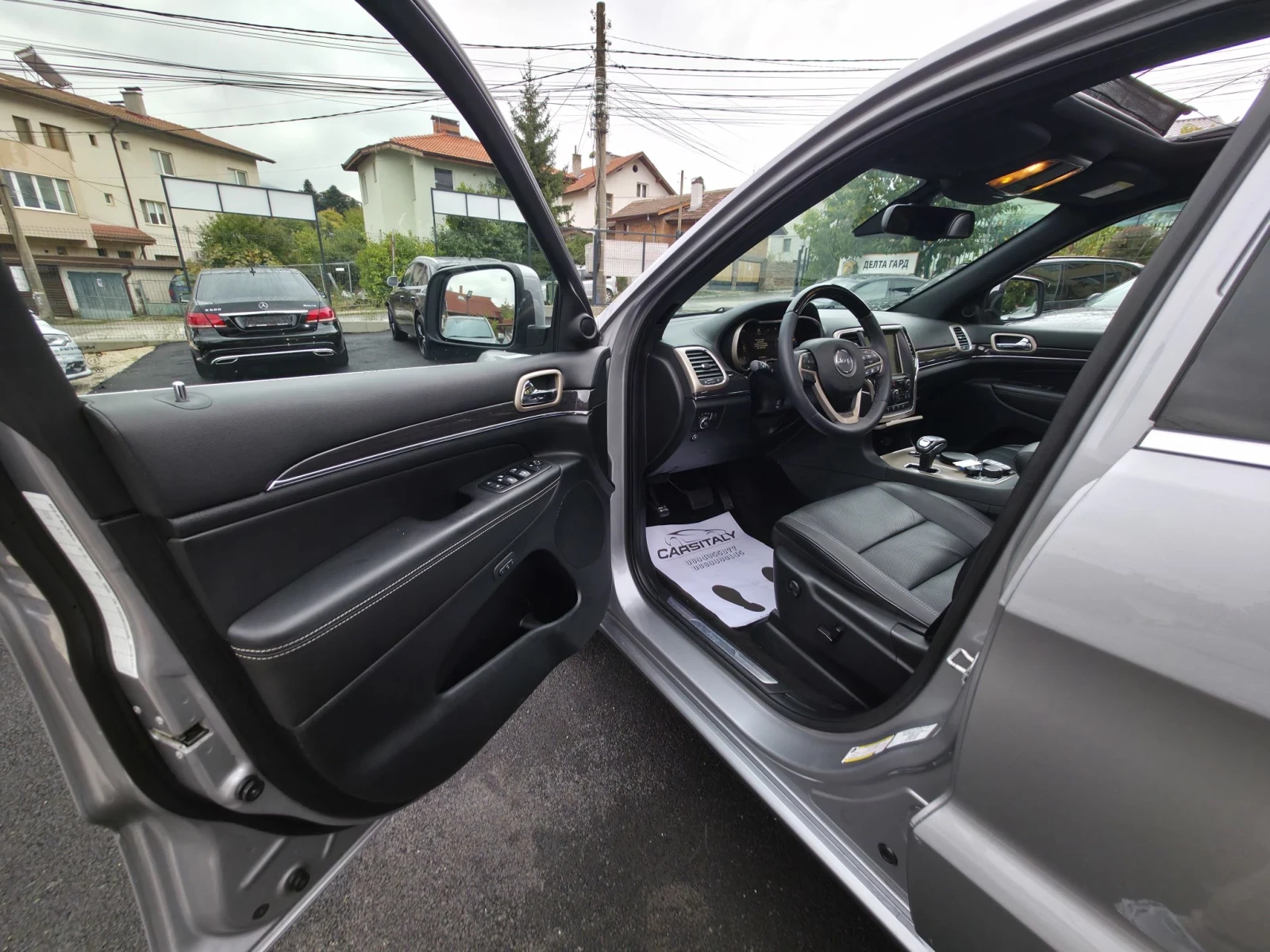 Jeep Grand cherokee OVERLAND= PANO= DISTRONIK= ��������� | Mobile.bg � ����������� 7