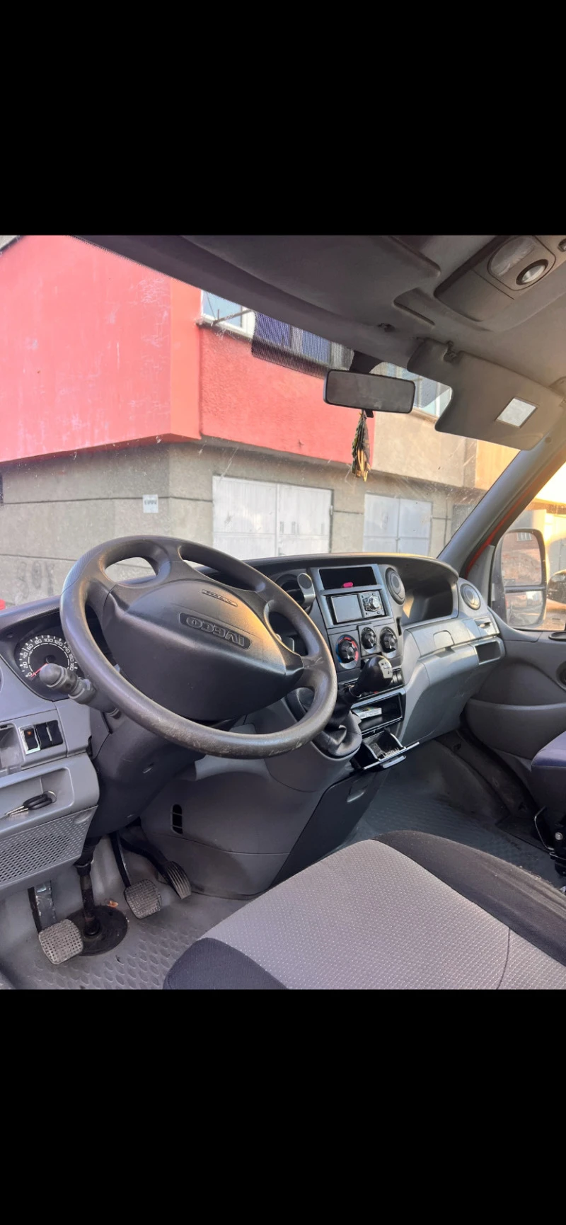 Iveco Daily, снимка 6 - Бусове и автобуси - 48381744