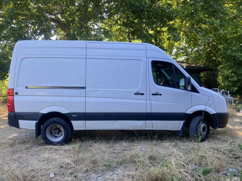 VW Crafter, снимка 2 - Бусове и автобуси - 52831692