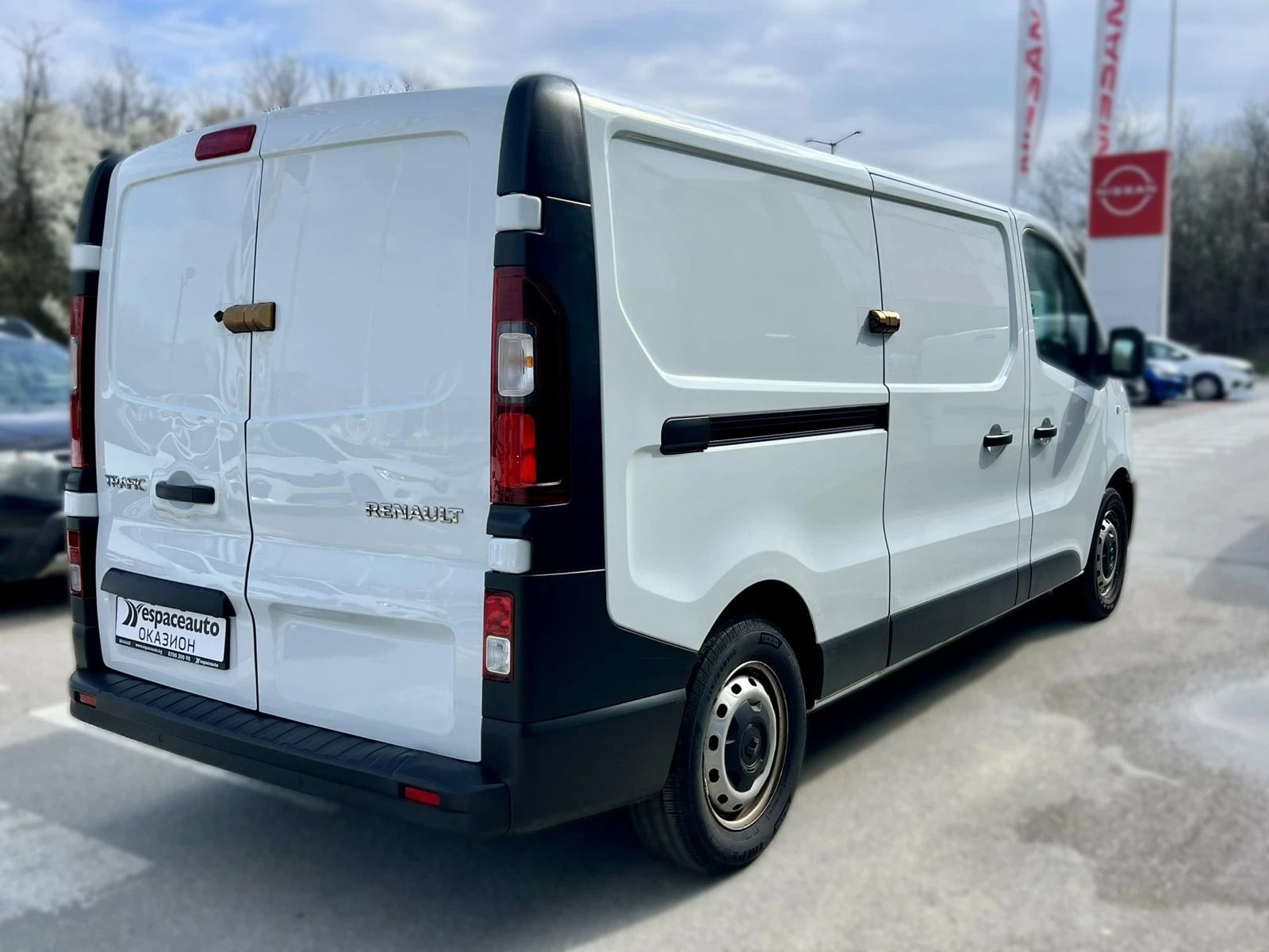Renault Trafic 2.0 dCi / 120 �.�. / L2 - ����� ���� | Mobile.bg � ����������� 5