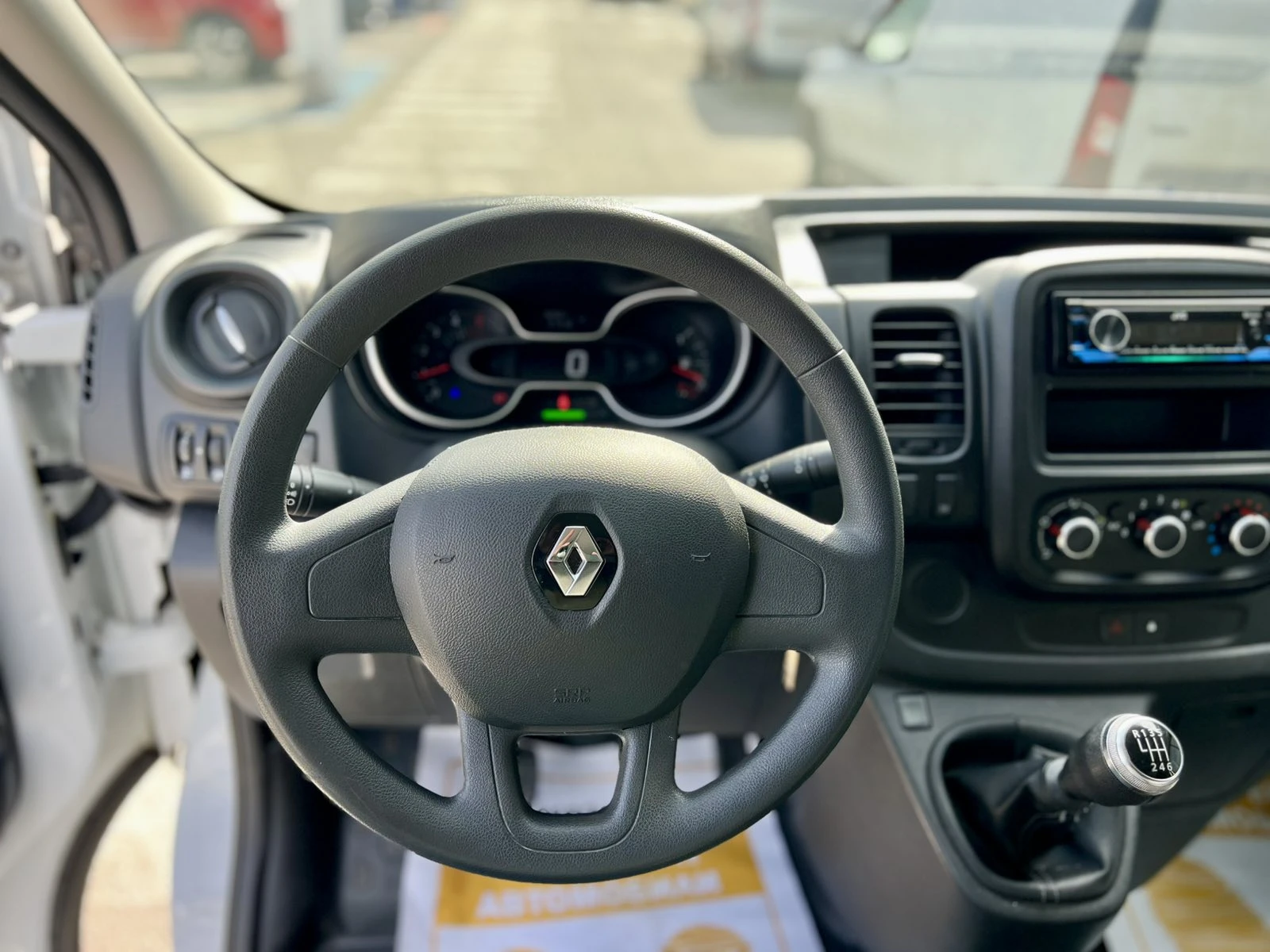 Renault Trafic 2.0 dCi / 120 �.�. / L2 - ����� ���� | Mobile.bg � ����������� 13