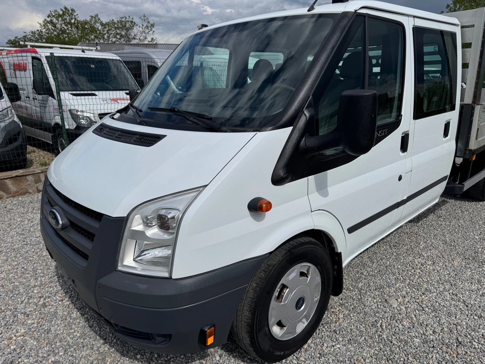 Ford Transit 2.4TDi* Климатик* 7местен* 140кс* Немски* 6ск* Бор, снимка 10 - Бусове и автобуси - 54566122
