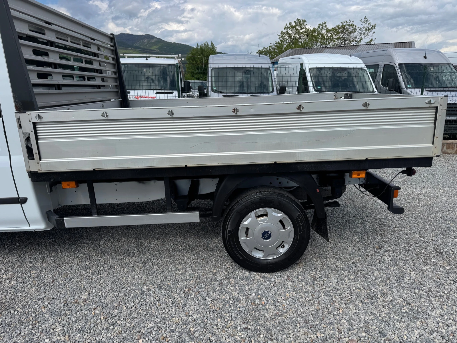 Ford Transit 2.4TDi* Климатик* 7местен* 140кс* Немски* 6ск* Бор, снимка 7 - Бусове и автобуси - 54566122