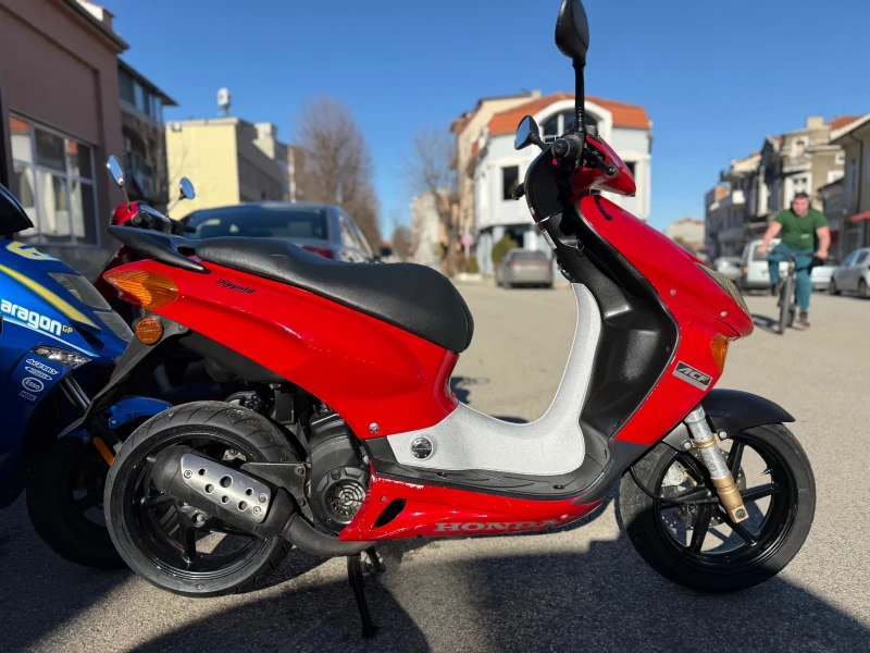 Honda X8R-S 50, снимка 2 - Мотоциклети и мототехника - 52930165