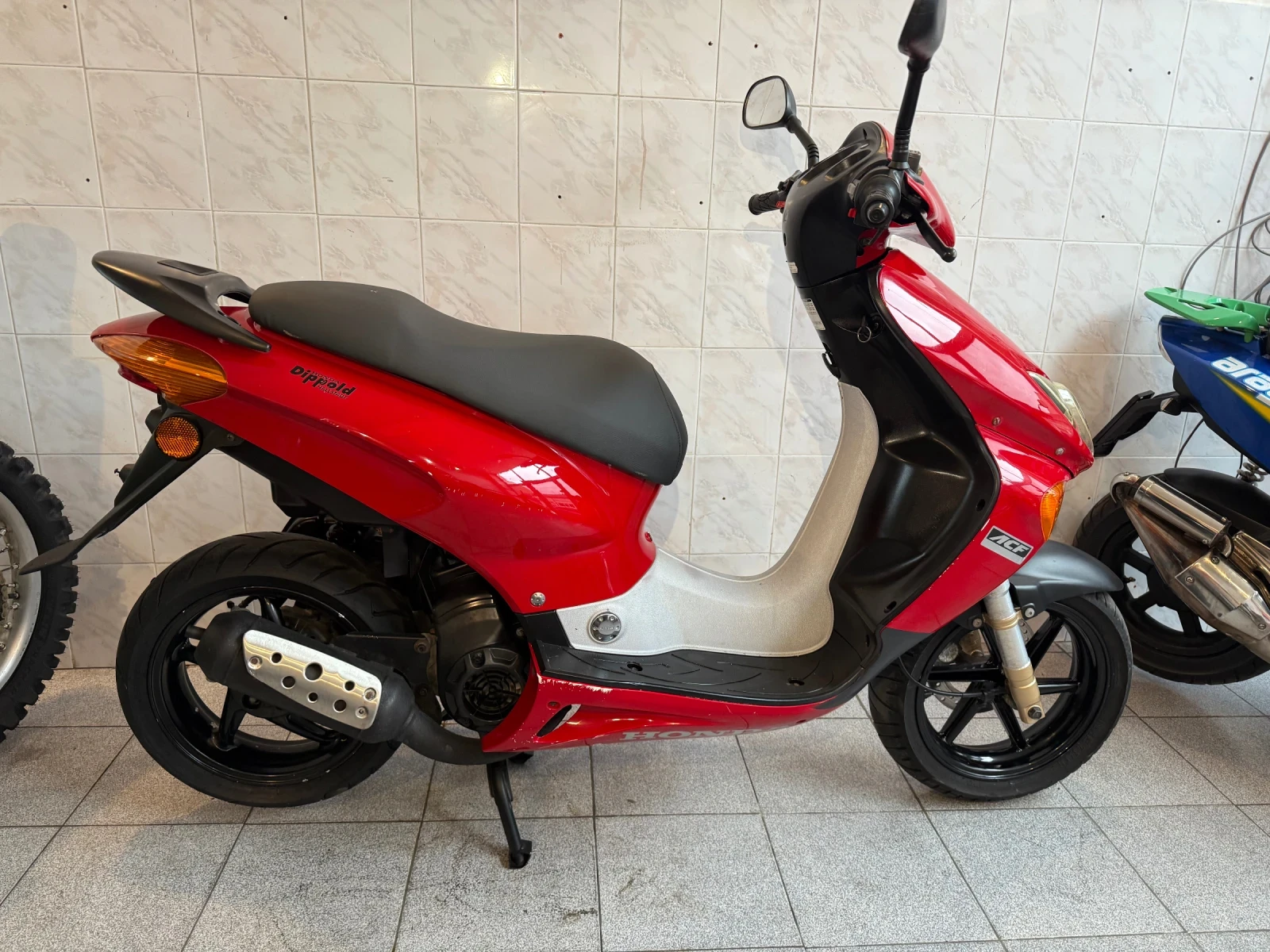 Honda X8R-S 50 - изображение 2